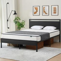 *Brand New* Full Size Metal Platform Bed Frame with Wooden Headboard and Footboard, Black
