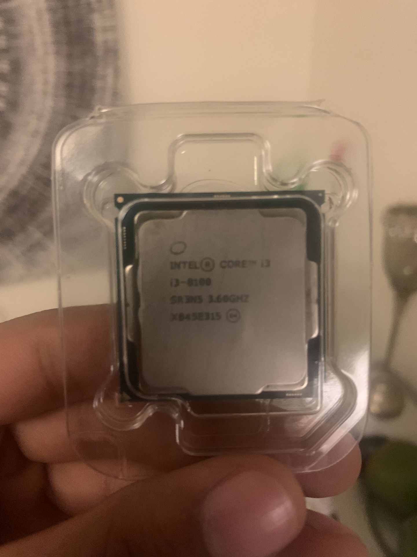 I3 8100