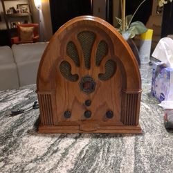 Thomas Collector's Edition Radio And Cassette Player