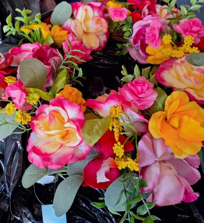 Beautiful artificial Floral Wreath