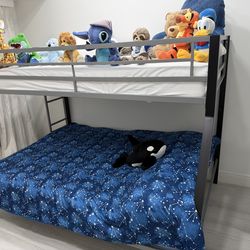 Kids bunk bed full over twin