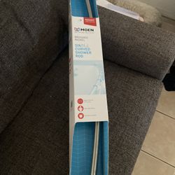 NEW SINGLE CURVED SHOWER 