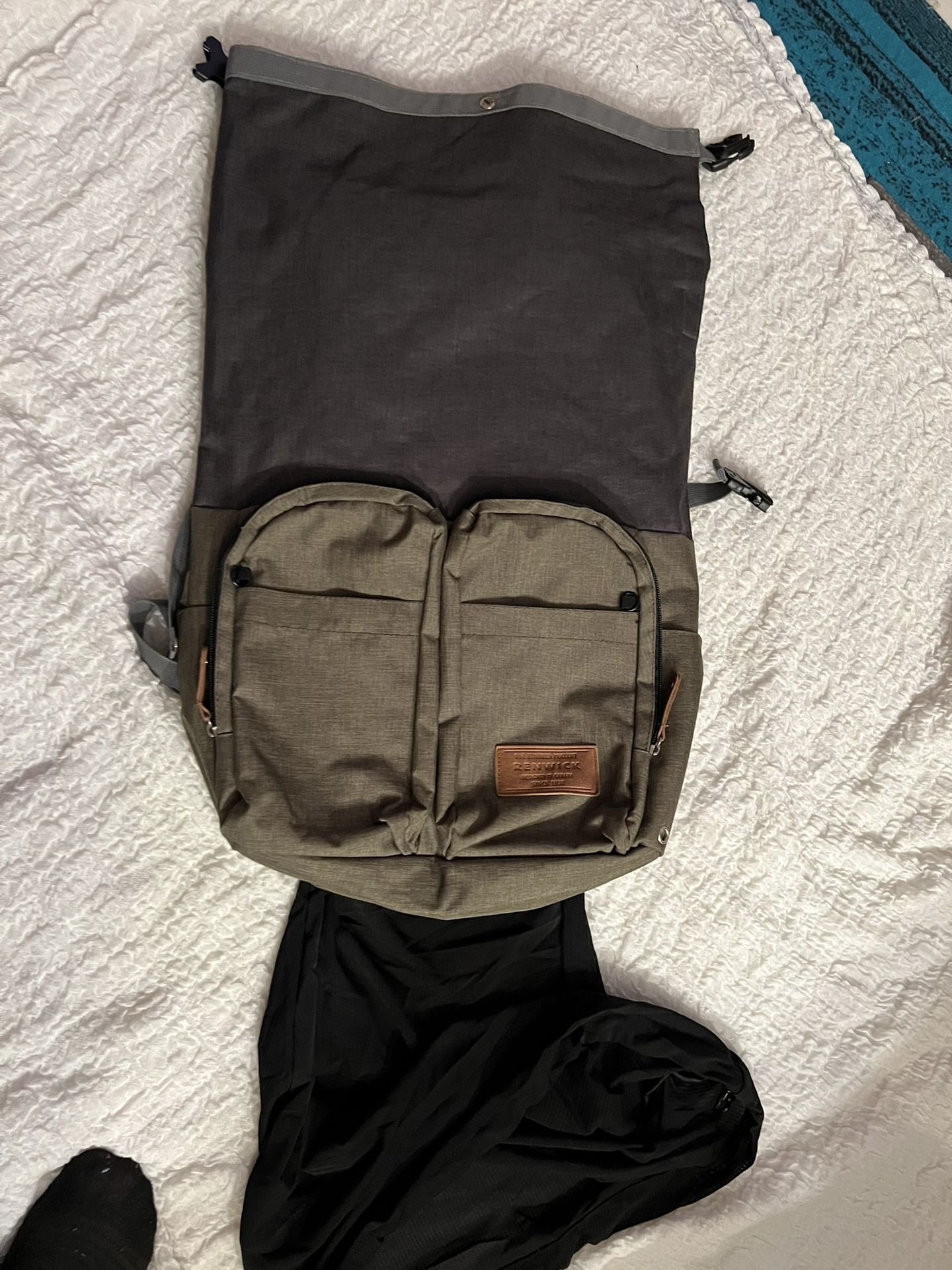 Renwick Roll Top Laptop Travel Backpack Padded Green Gray