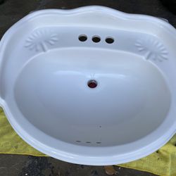 Pedestal Sink