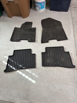 Kia Sportage All Weather Floor Mats