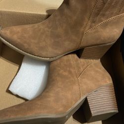 Women Boots