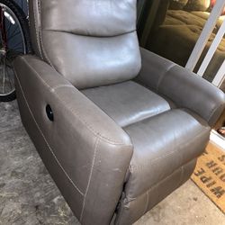 Recliner Chair