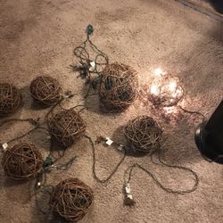 8 Light Up Vine Balls 