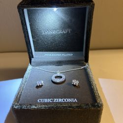 BRAND NEW DANE CRAFT SILVER DIAMOND EARRINGS AND BRACELET SET 