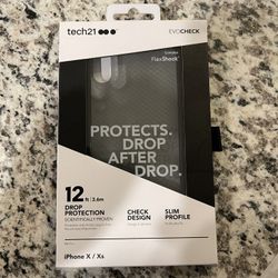 iPhone X/XS Tech 21 Case - Brand New