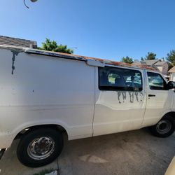 Dodge Van 2500