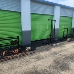 Gym Equipments Weights, Bars Racks Over 1000,Lbs