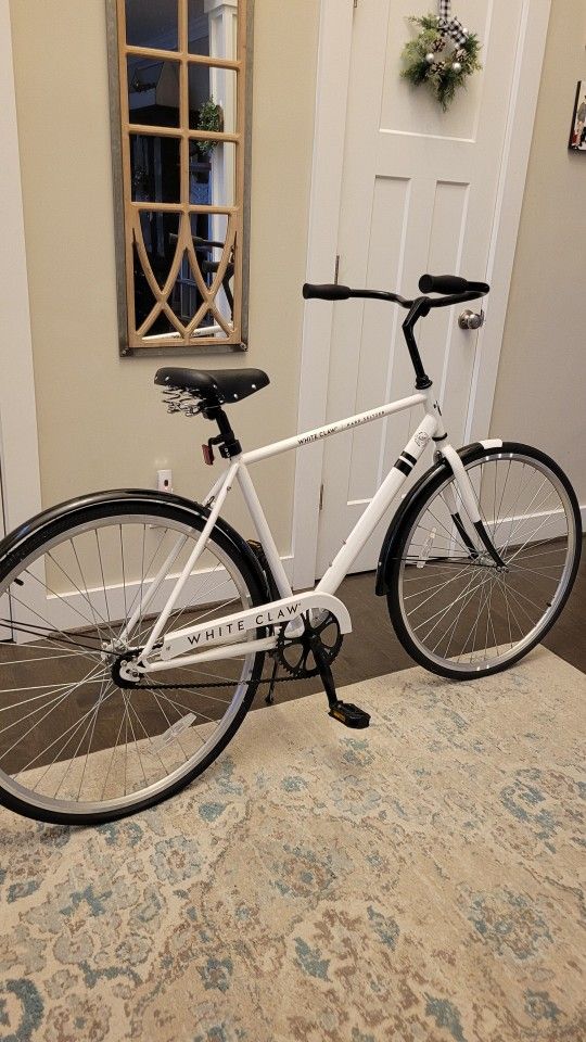 Sole White Claw Bike