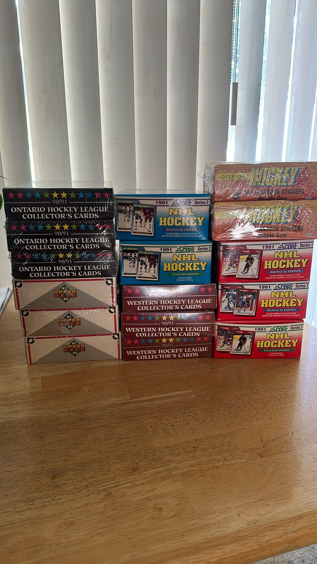 (16) Variety Of 16 Hockey Wax Boxes (1990 Ontario Hockey, 1991 Upper Deck, 1991, 1991 Score , 1990 Western Hockey & 1988 O Pee Chee Yearbook Stickers