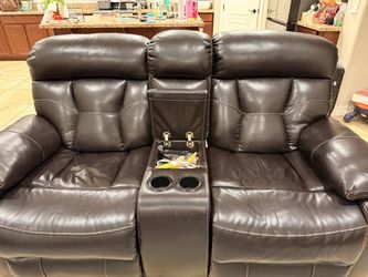 Recliner sofa 2 seated