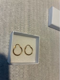 Gold earrings