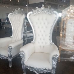 White And Silver Crown Throne Chair ( Ask For Jose)