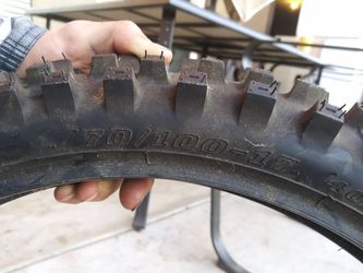 Dirtbike tire