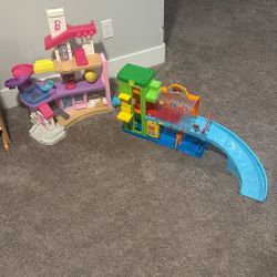 little people house and accessories