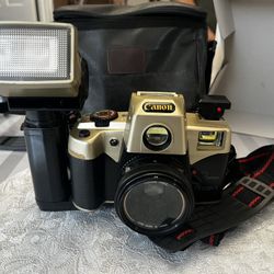 Vintage Gold Canon TOP-1 35mm Film Camera w/ Flash & Case – Display / Collectible