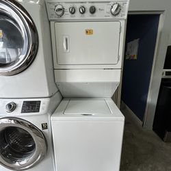 WHIRLPOOL 27” WASHER AND DRYER STACKABLE 