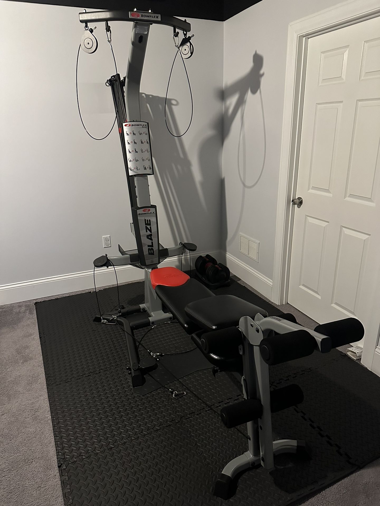 Bowflex Blaze Home Gym Max Weight Load 410 lbs With Mats