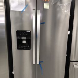 Whirlpool Refrigerator 