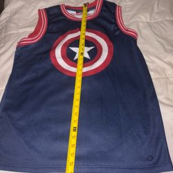 Marvel Mens Captain America Basketball Jersey 2 Sided Tank Shirt Large (42/44)