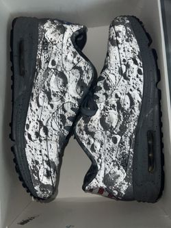 Nike Air Max 90 Moon Landing