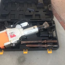 70 Pound Jack Hammer 