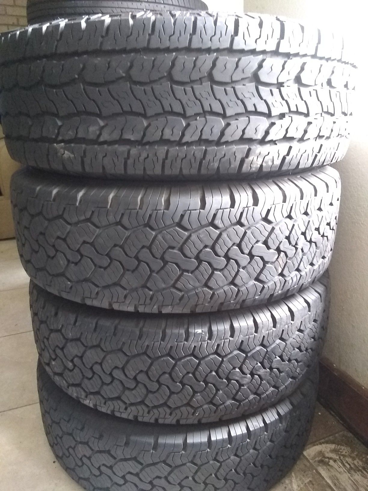 All sizes high tread used tires