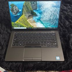 Dell Latitude 5400 - i7 8th Gen, 16GB RAM, 256GB SSD