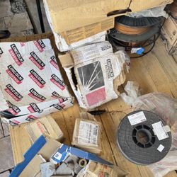 LINCOLN ELECTRIC Flux Cored Welding Wire