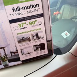 Full  Motion  Tv. Wall Mount. 