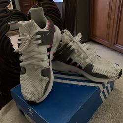 Puma Size 3 1/2 Good Conditions 