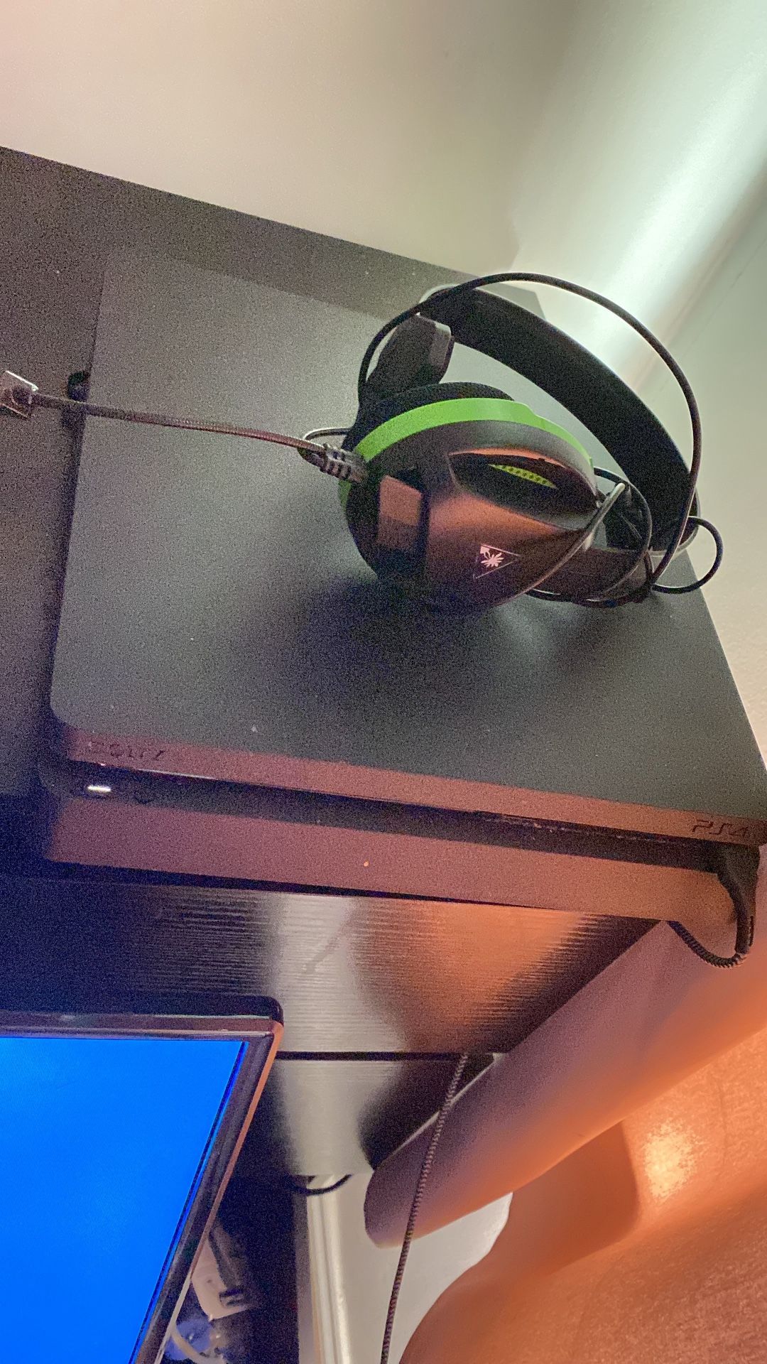 PS4 For The Low Hit Me