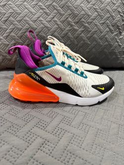 Nike Air shoes size 6Y only $30