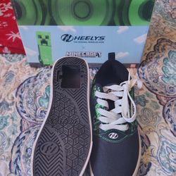 Minecraft  Heelys Wheeled Shoes