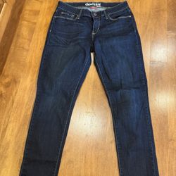 Woman’s Levi’s Denies Ankle Skinny Jeans 