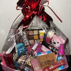 Valentines makeup basket