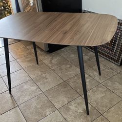 Modern Farmhouse Dining Table