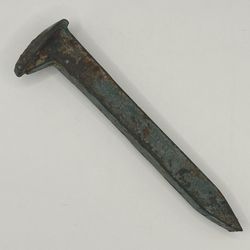 EARLY 1900S ANTIQUE 6.5 INCH LONG RAILROAD SPIKE/NAIL HARD IRON/STEEL 