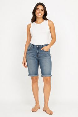 Curve Appeal Medium-Wash Bermuda Shorts 4/27