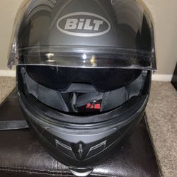 Size XL Bluetooth motorcycle helmet with tented shield