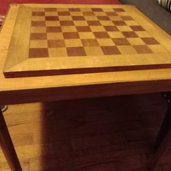 Wood Chess & Table