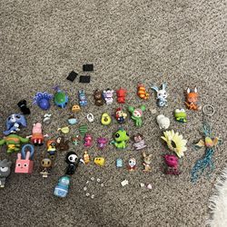 Lots Of Toys, Figures, And Trinkets! Lps, Hello kitty/Sanrio, Mini Brands, Shopkins, etc.