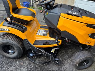 Cub Cadet 42” Ride On Mower