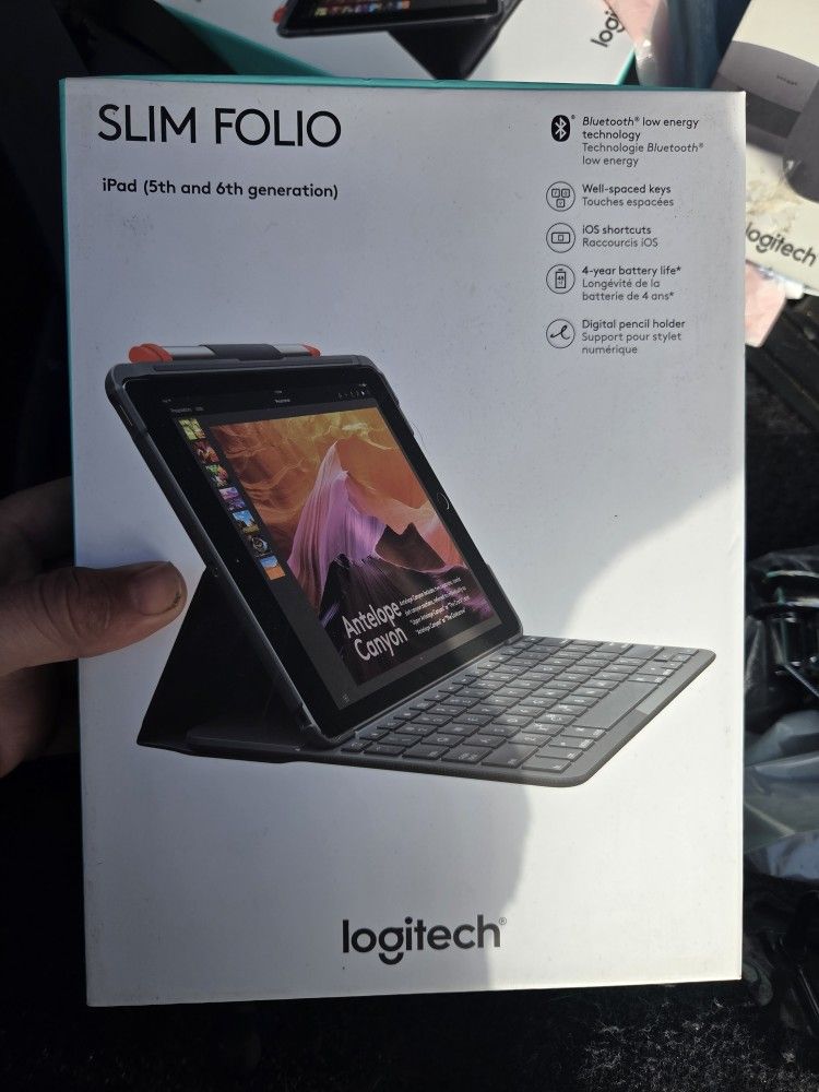 IPad Case And Keyboard