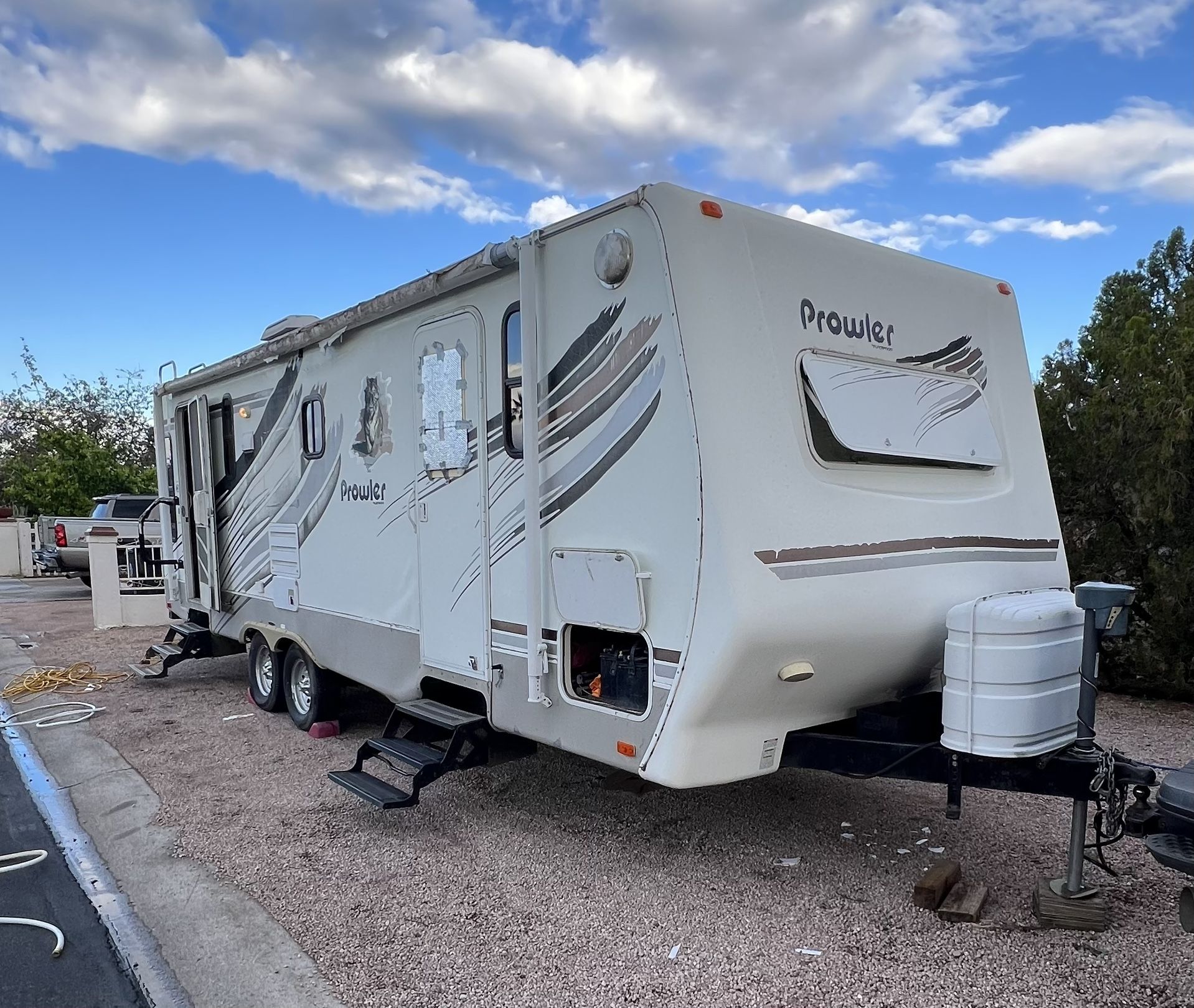 08 Prowler Bumper Pull 