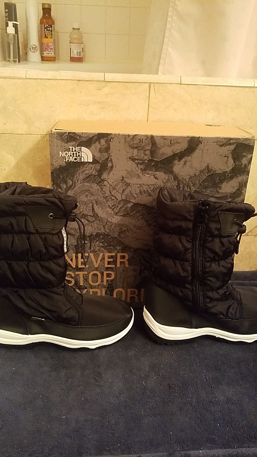 Brand new The North Face womens ozone park winter pull on boot tnf black us size 10